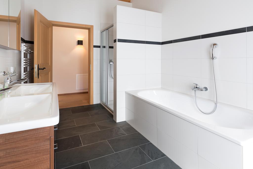 Apartment Alpenblume - Griwa Rent Ag Grindelwald Exteriör bild